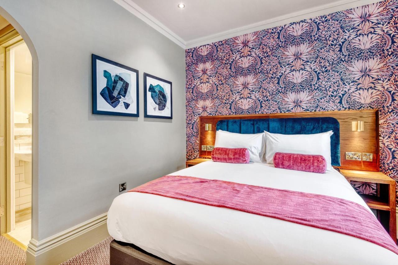 The Hand & Sceptre By Innkeeper'S Collection Southborough ภายนอก รูปภาพ